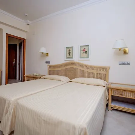 Montjoi By Brava Hotel Sant Feliu de Guixols