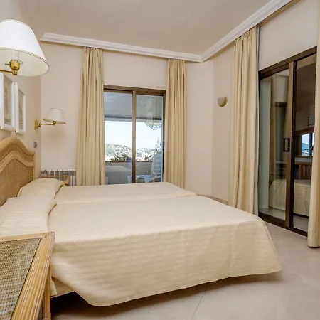 Montjoi By Brava 3* Sant Feliu de Guixols
